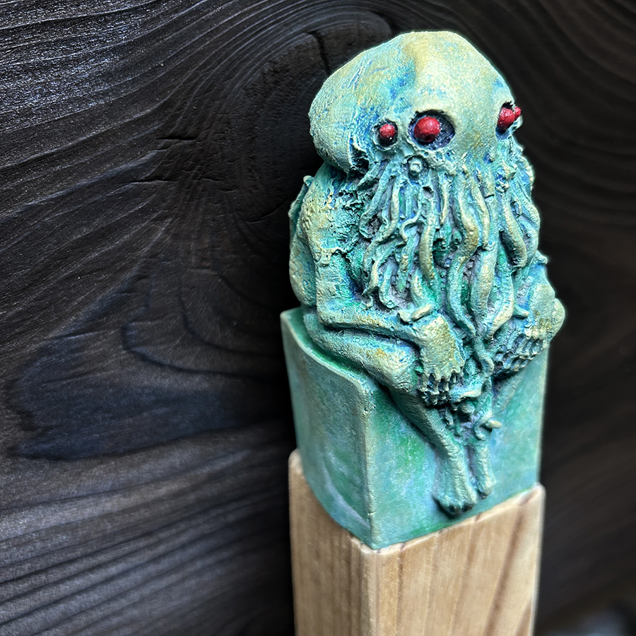 „Cthulhu“-Stele – Bild 9