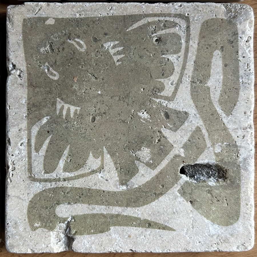 Travertin-Untersetzer „SeaBeast – Stingray“